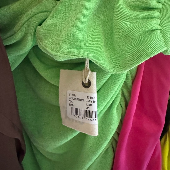 Ser.o.ya Revolve 2 piece mint green set - Picture 5 of 5